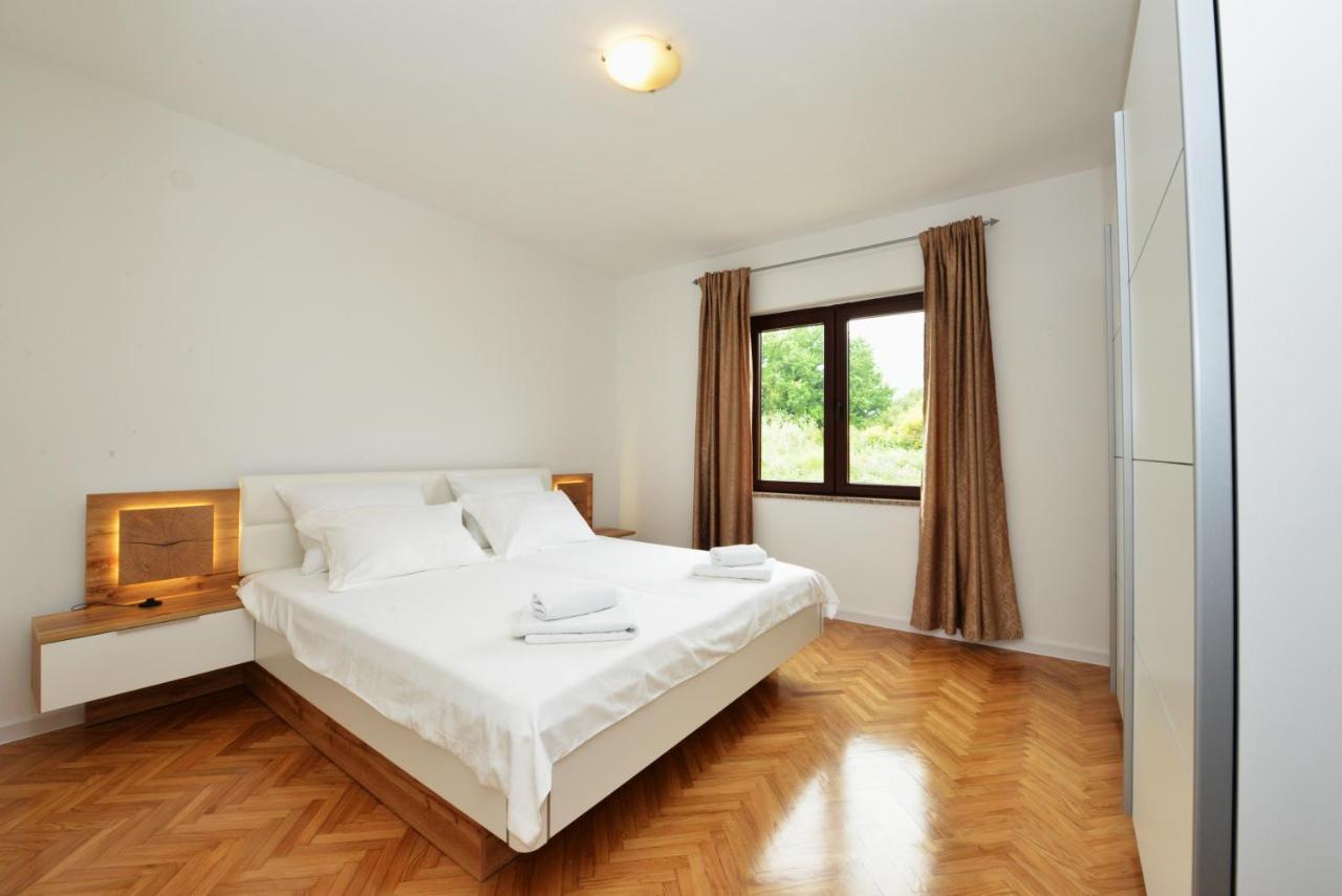 Apartmani Ivan Kaštela المظهر الخارجي الصورة