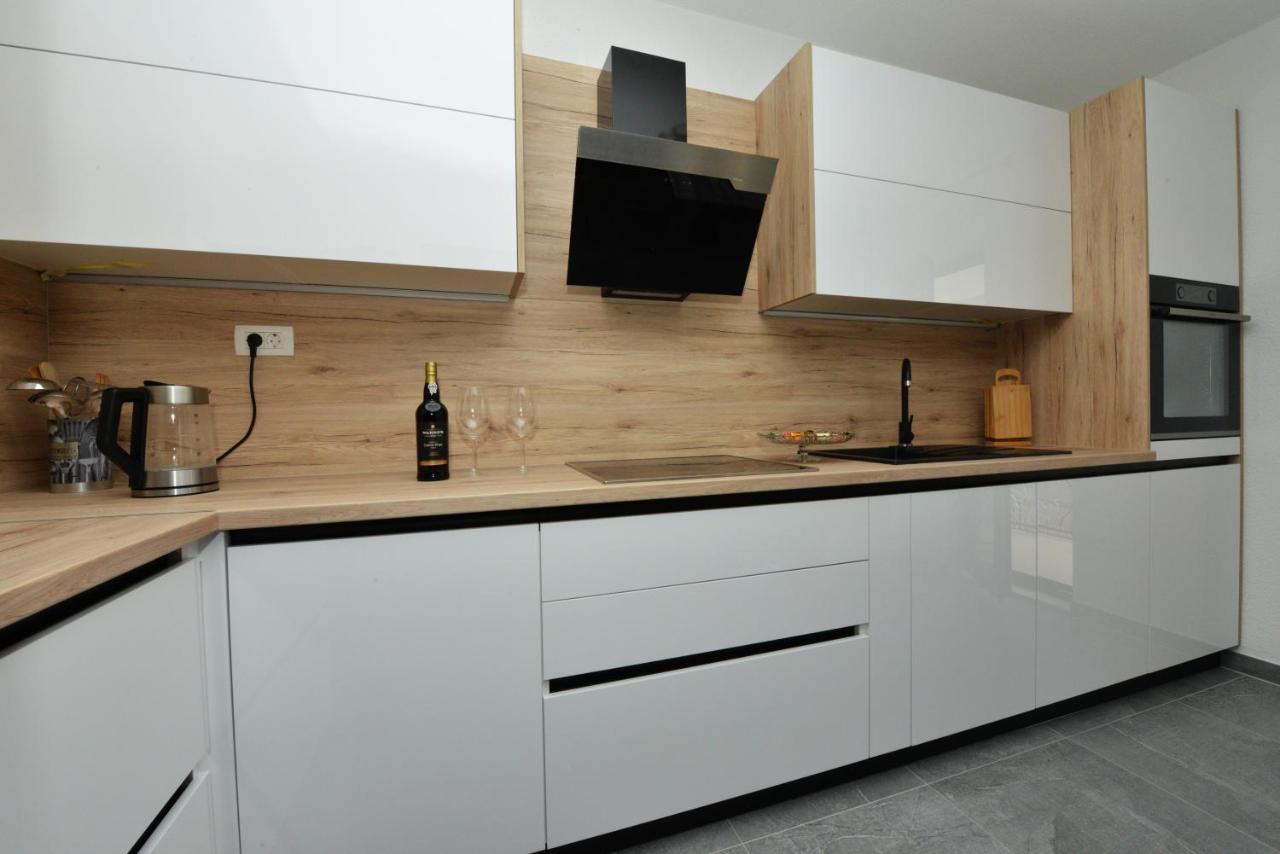 Apartmani Ivan Kaštela المظهر الخارجي الصورة