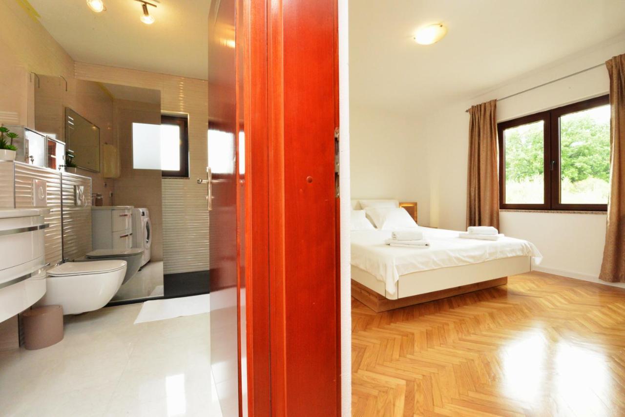 Apartmani Ivan Kaštela المظهر الخارجي الصورة