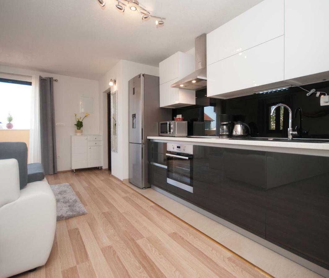 Apartmani Ivan Kaštela المظهر الخارجي الصورة